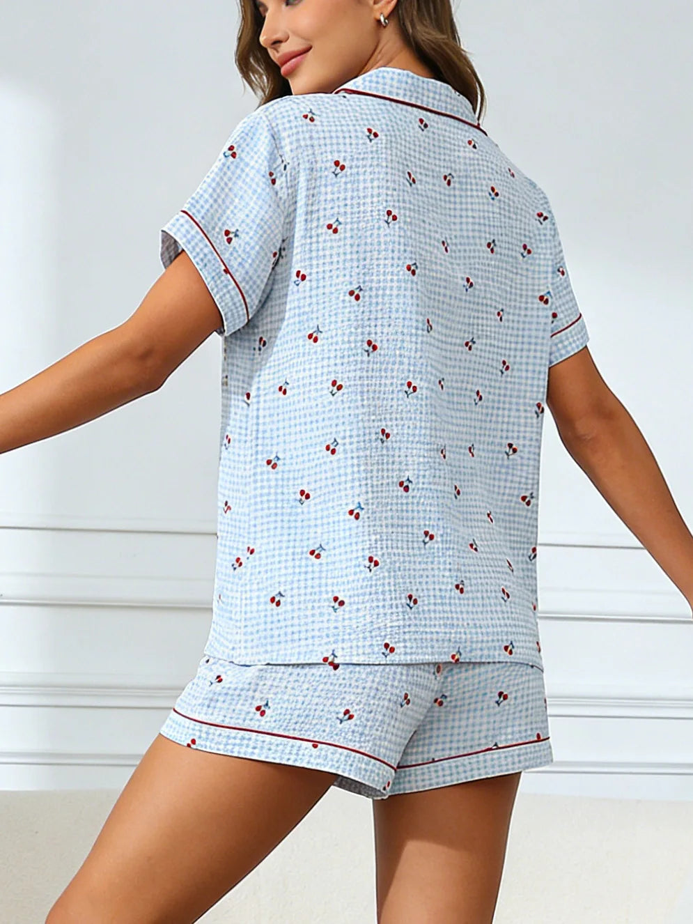 Pyjama Femme Été Cardigan Col Revers – Ensemble Short Imprimé Cerises & Carreaux